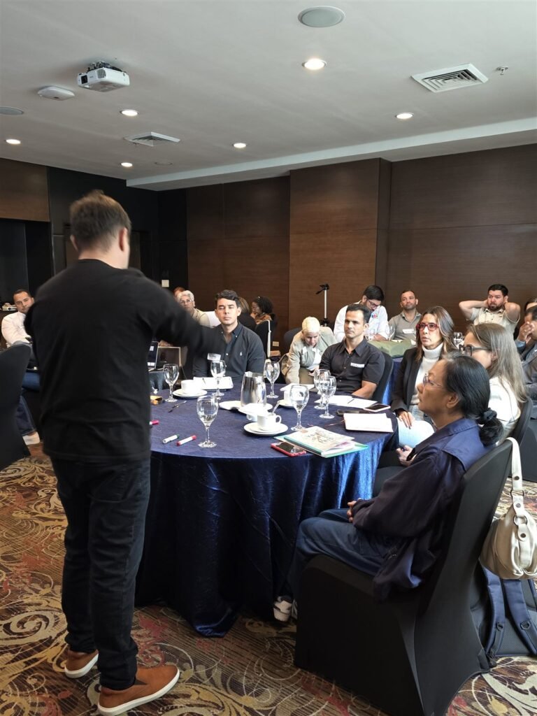 Workshop y desayuno de negocios de Carletos — evento presencial para dueños de empresa (06)